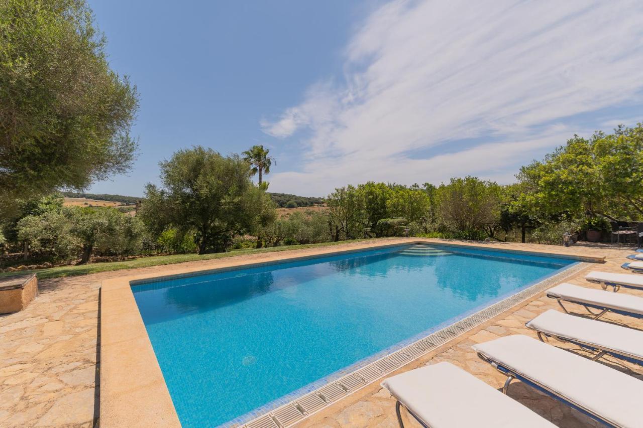 Casa vacanze Murtera- Traditional Country Manor House For 9 People 5 Bedrooms And 4 Bathrooms Near Sant Llorenc